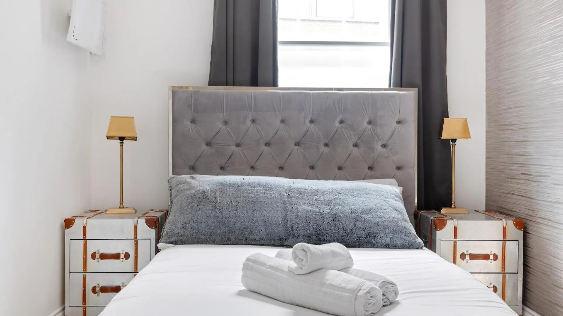 Luxury 2 Bedroom Apartment In Historic Building ノッティンガム イギリス